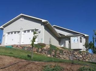 236 SW 8th Ave, Milton Freewater, OR 97862