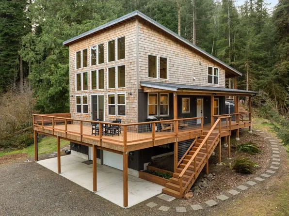 44450 Katherine Ln, Nehalem, OR 97131