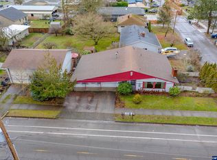 88 N 5th St, Lebanon, OR 97355