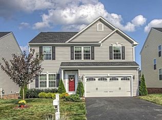 259 Long Ridge Dr, Coraopolis, PA 15108