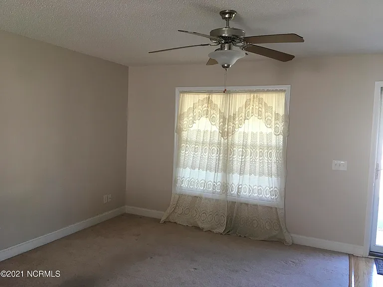 333 Olive Branch Blvd — Photo 9