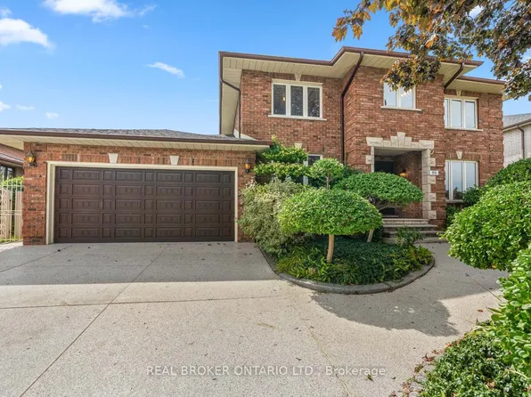86 Monte Dr, Hamilton, ON L8G 4M5