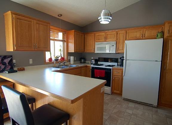 5th image of 11503 Able St NE