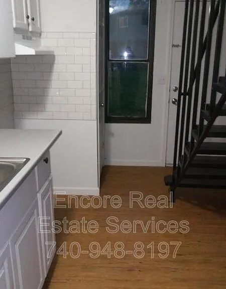 1119B Hollander St — Photo 5