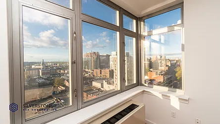 Sold by Silverstone Group USA Corp.