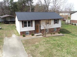 304 Northland Dr, Corbin, KY 40701