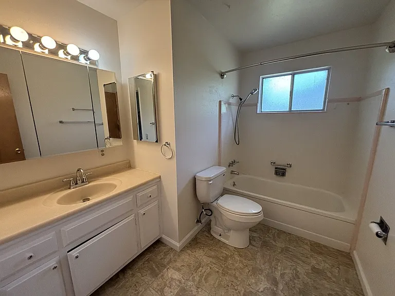 6540 Browns Rd — Photo 5