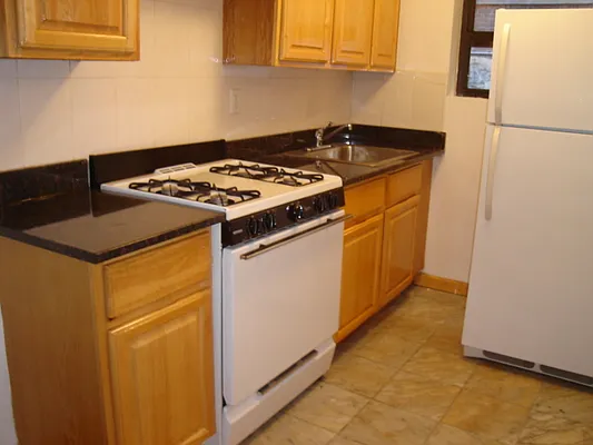 Rented by New York Real Estate Network | media 6