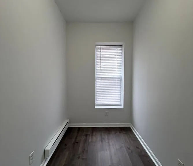 366 Forrest St #1A — Photo 4