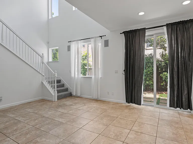 361 Gabiano Ct — Photo 10