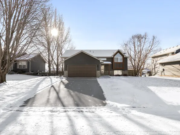 833 Estate St SW, Lonsdale, MN 55046