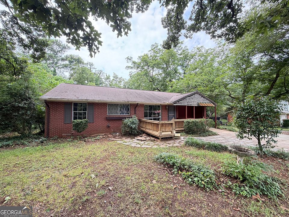 1st image of 1054 College Station Rd