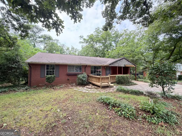 1054 College Station Rd, Athens, GA 30605