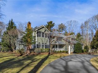 75 Westfield Dr, East Greenwich, RI 02818