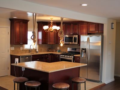 1461 Tanglewood Rd, Rockville Centre, NY, 11570