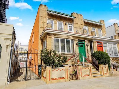 511 79th St, Brooklyn, NY, 11209