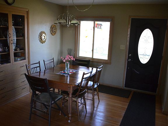 5th image of 2367 Top Hill Cir