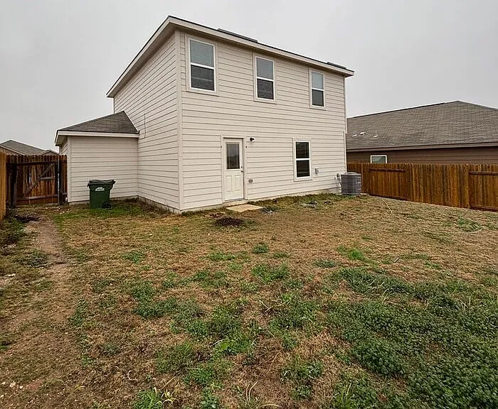 132 Stratton Ln — Photo 24