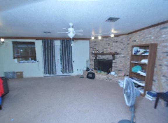 3rd image of 832 Old Metairie Pl