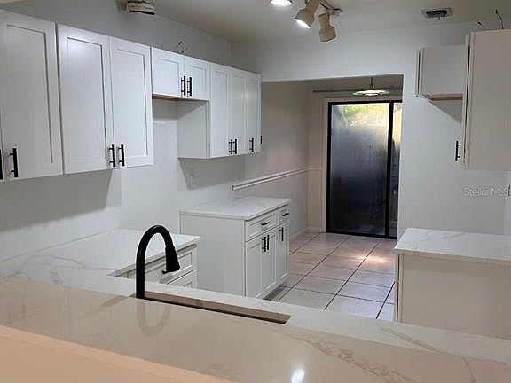 4th image of 705 TEAL LANE