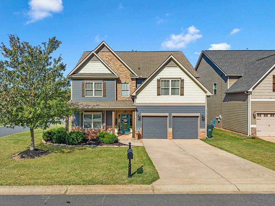 1st image of 233 N Radcliff Way