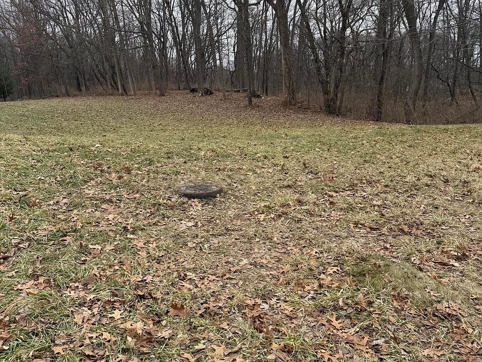 2nd image of 2400 Throughwoods Dr