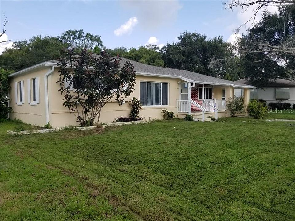 1st image of 600 Canterbury Ln