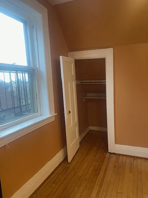 1 bed, $1,200 — Photo 4