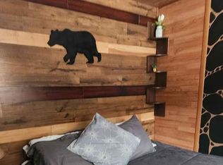 32926 Vinewood Ln, Seward, AK 99664