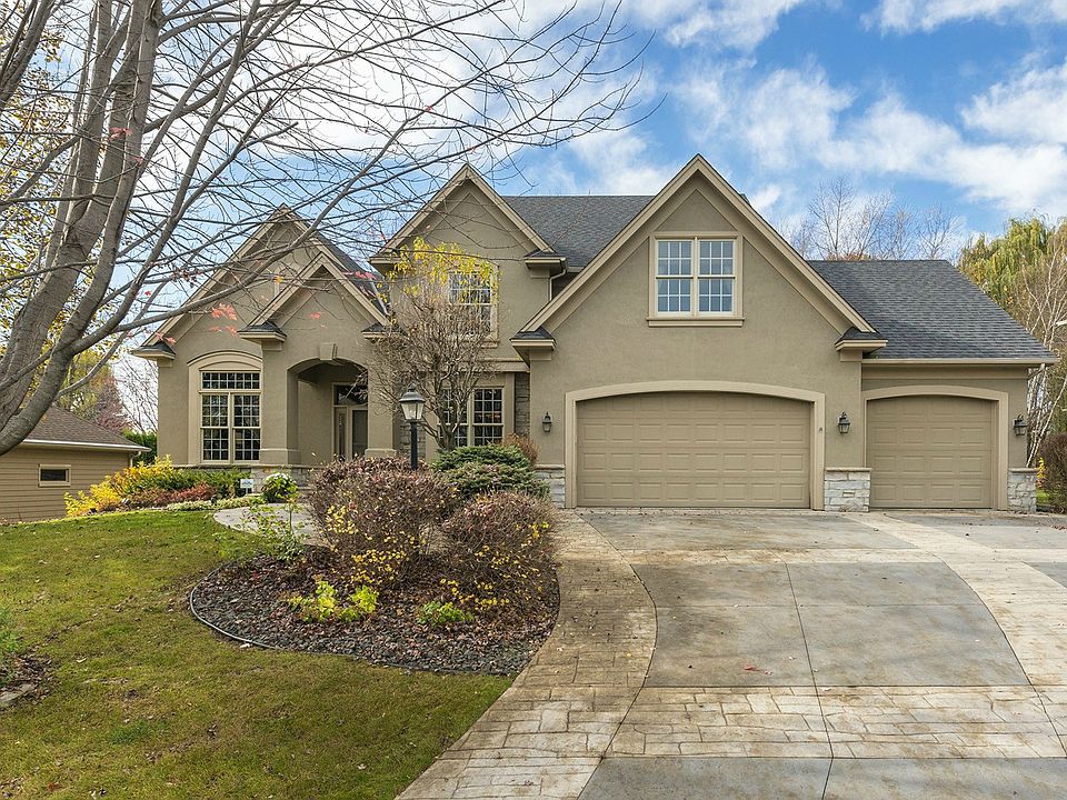 1st image of 2448 Hidden Lake Dr