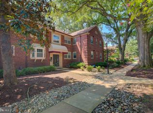 2102 N Scott St APT 109, Arlington, VA 22209