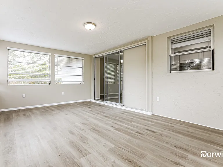 7307 Uranus Dr — Photo 16