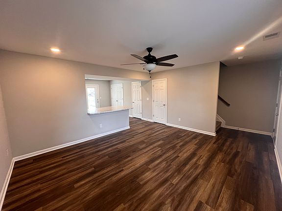 2nd image of 114 Judy Ct