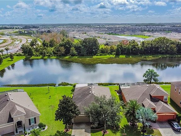 3rd image of 7914 Stoney Hill Dr