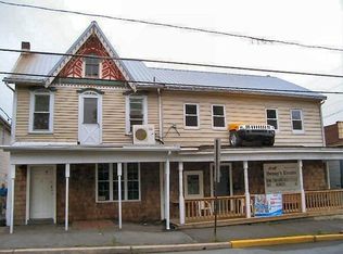 19 Front St, Cressona, PA 17929