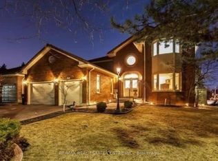1876 Grosvenor Pl #BASEMENT, Mississauga, ON