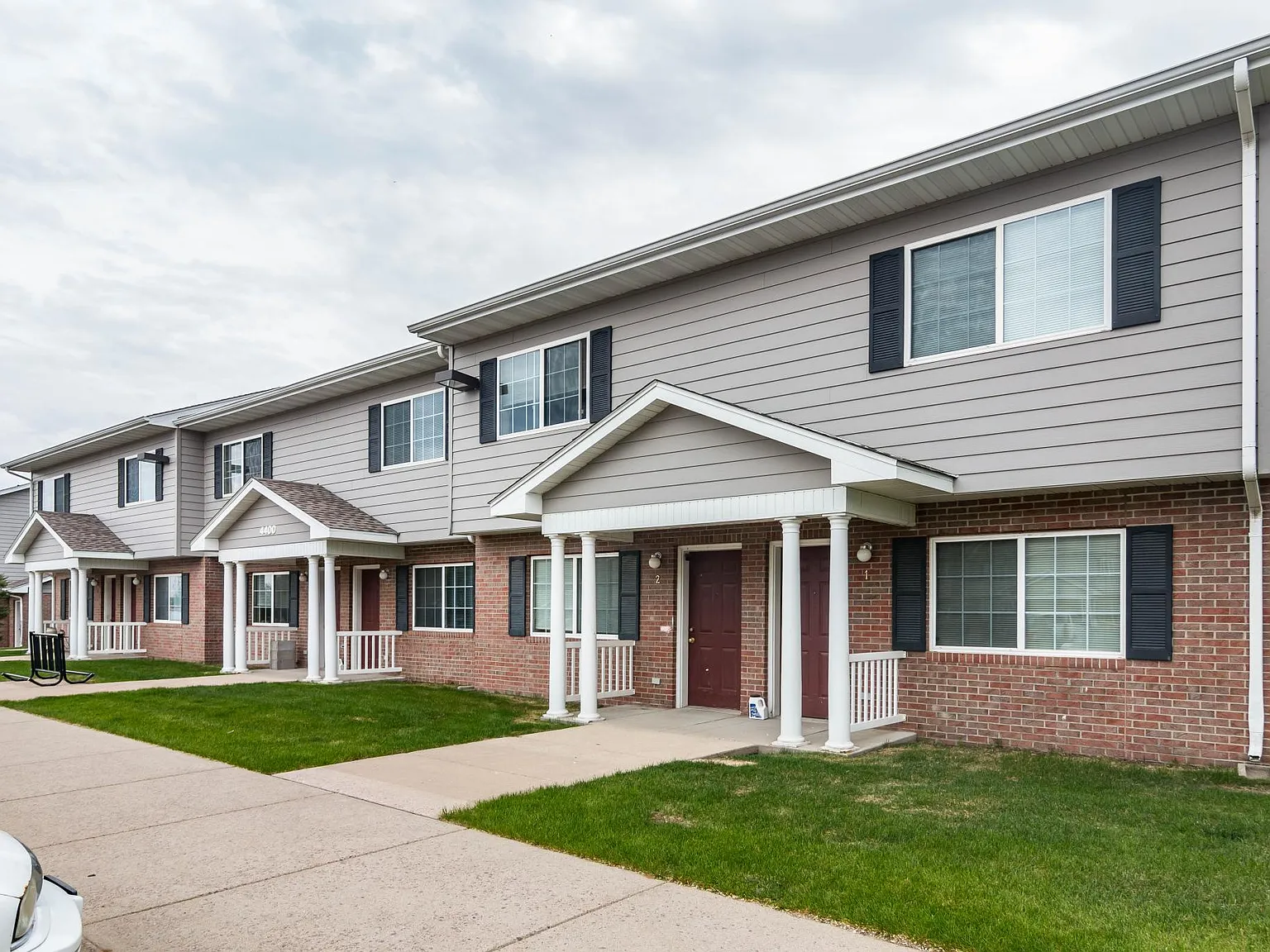 WestPointe Townhomes — Photo 1