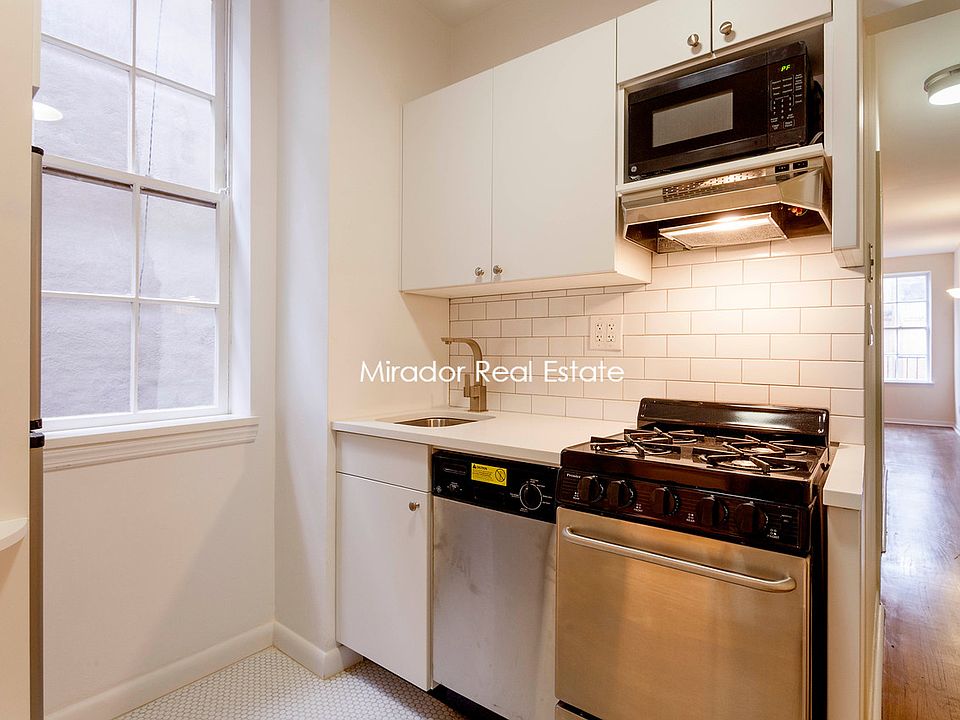 2nd image of 114 E 11th St APT 4E