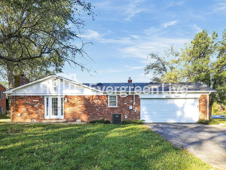 7541 Acre Ln
