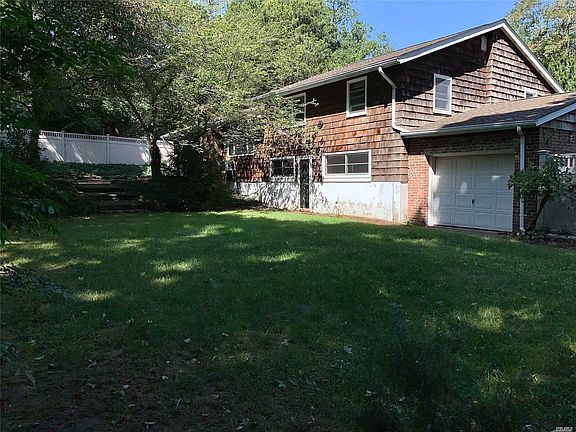 4th image of 2 Woodridge Ln