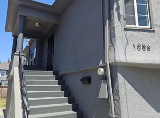 1056 55th St, Oakland, CA 94608