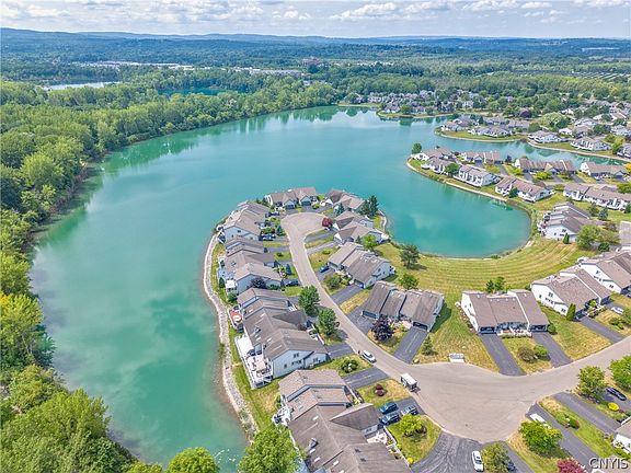 4th image of 254 Oarlock Cir