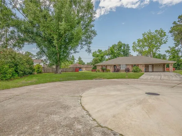 326 Ormond Oaks Dr, Destrehan, LA 70047