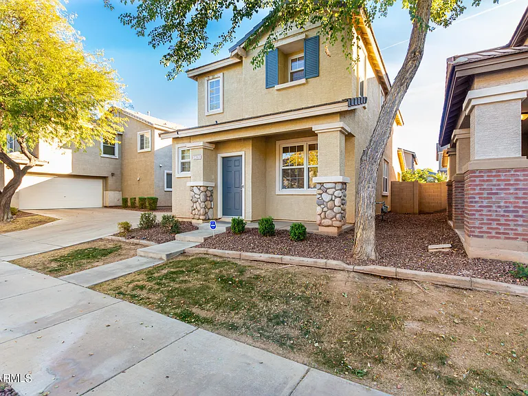 2343 E Sunland Ave — Photo 34
