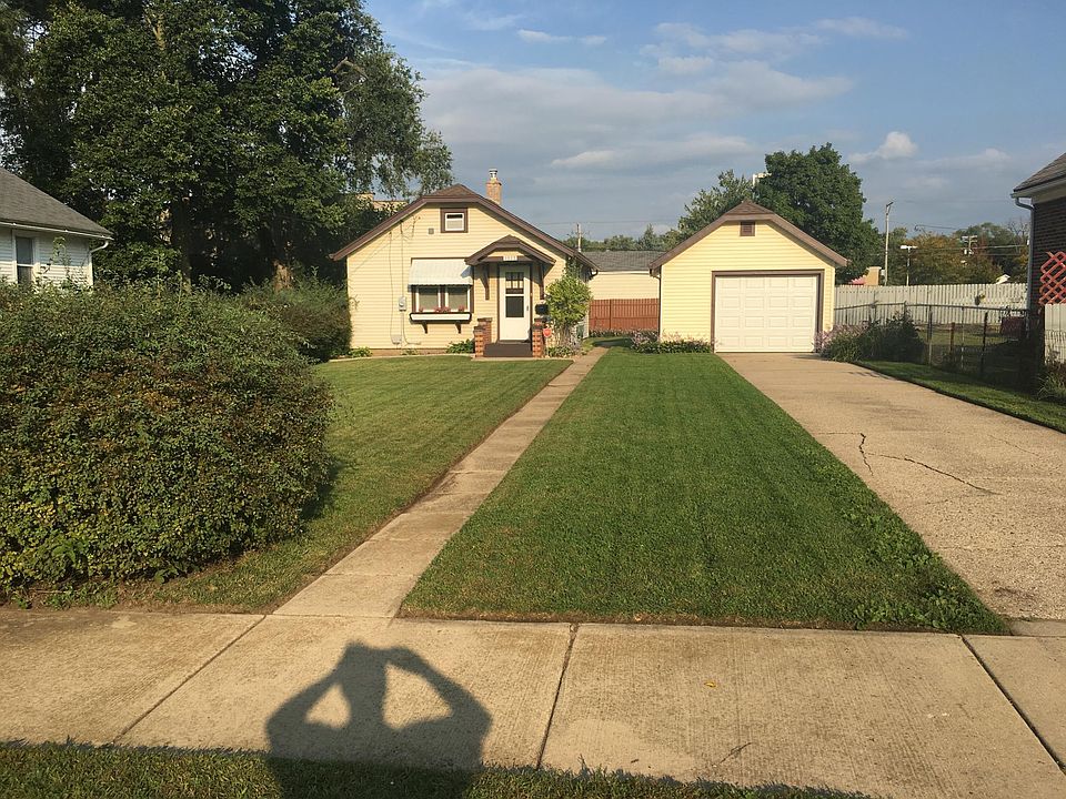 Front of House & Garage