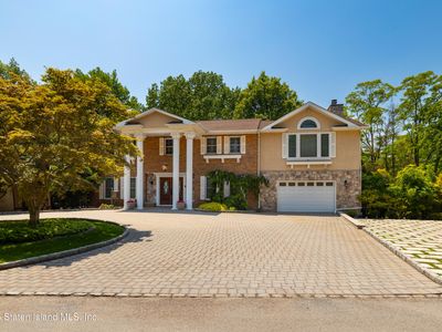 110 Wadsworth Rd, Staten Island, NY, 10305