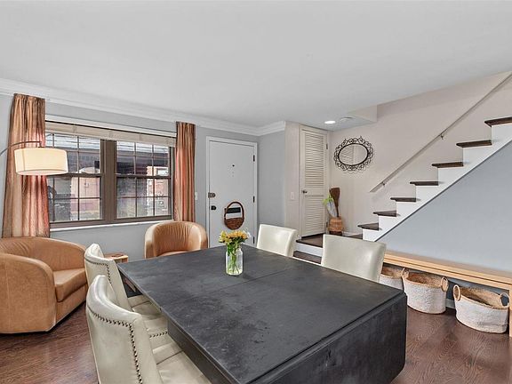 4th image of 7906 Royal Arms Ct