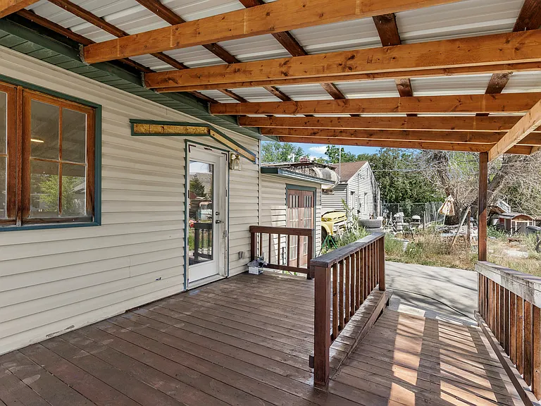 667 Decoria Ave — Photo 12