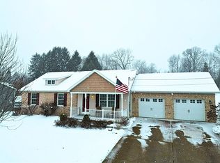 123 Irene Dr, Butler, PA 16001