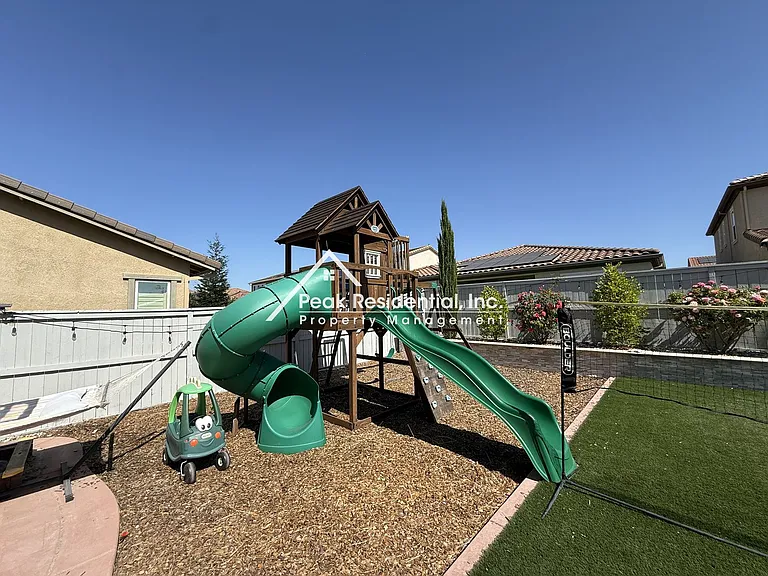 3535 Heron Ct — Photo 10